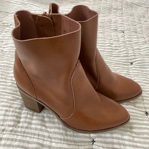 NWOT Cognac Ankle Boots 8.5